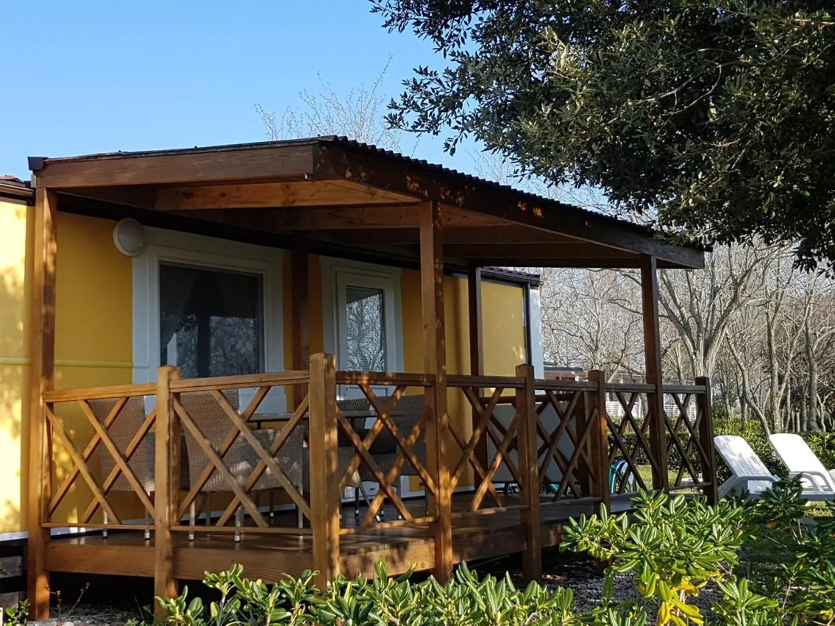 Naturist Mobile Homes Eden In Fkk Ulika 波雷奇