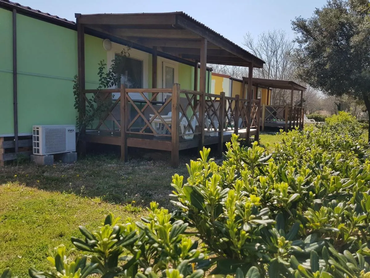Naturist Mobile Homes Eden In Fkk Ulika 波雷奇